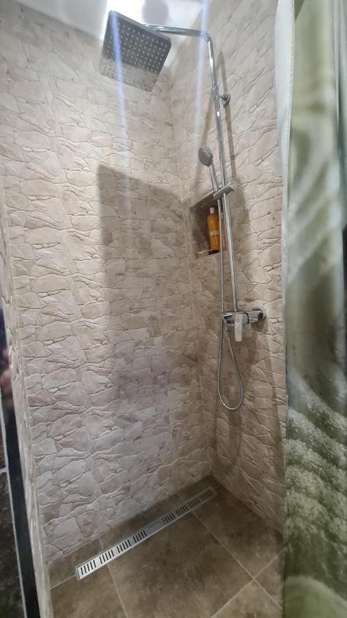 Apartment Akacija Gardens Белград Екстериор снимка