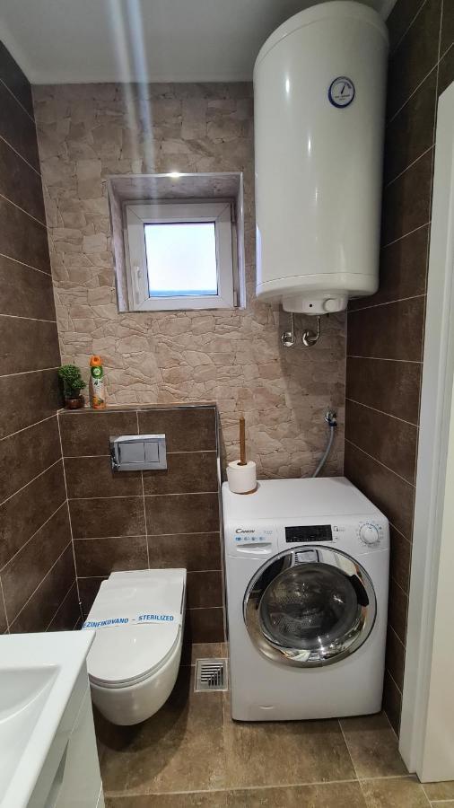 Apartment Akacija Gardens Белград Екстериор снимка