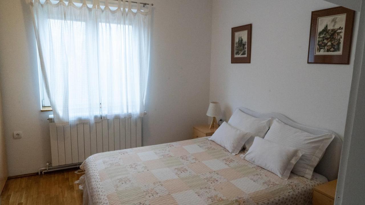 Apartment Akacija Gardens Белград Екстериор снимка